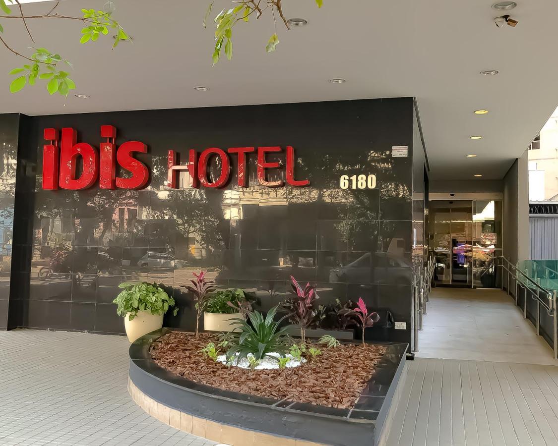 Отель Ibis Belo Horizonte Savassi Экстерьер фото