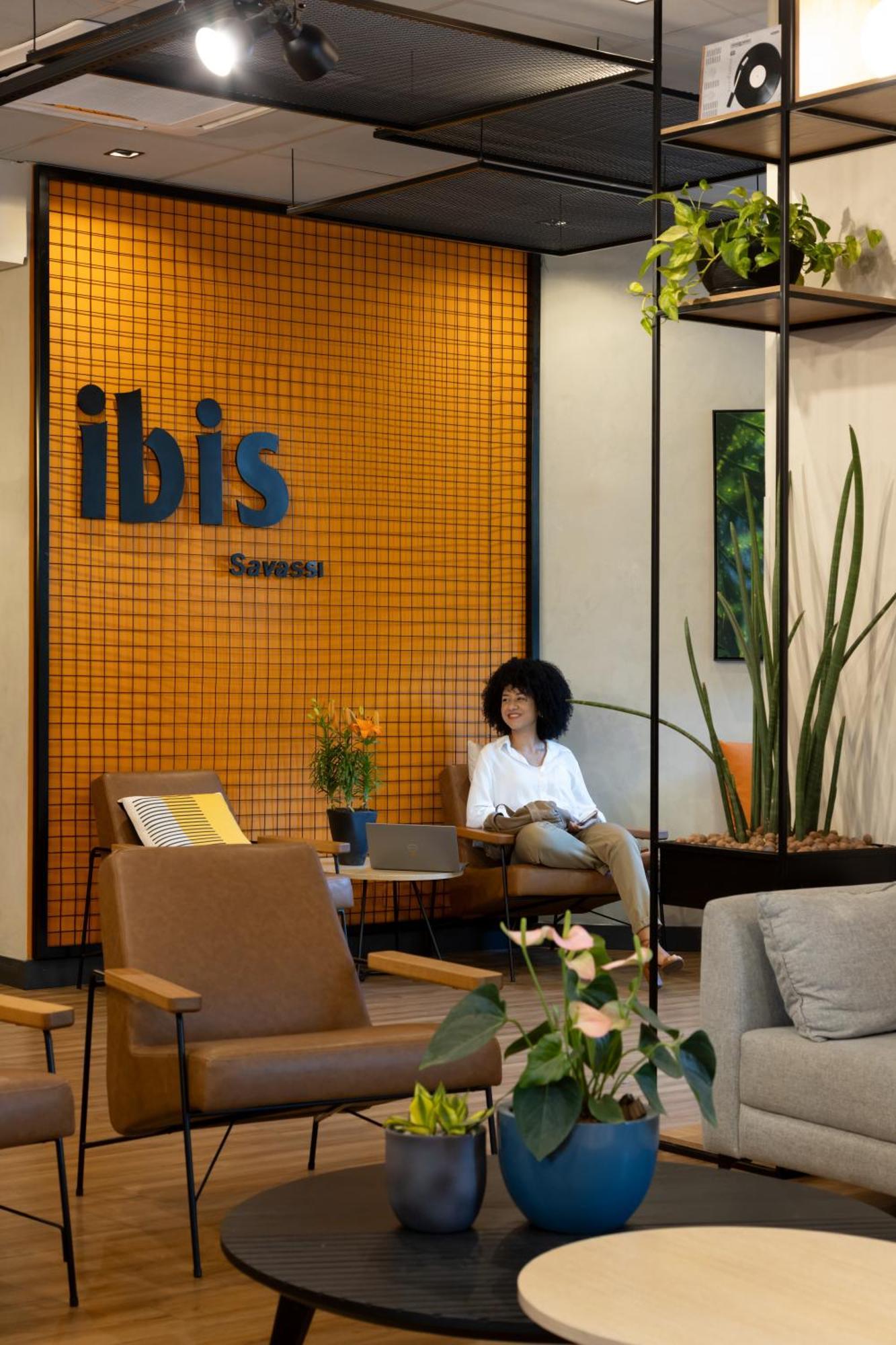 Отель Ibis Belo Horizonte Savassi Экстерьер фото
